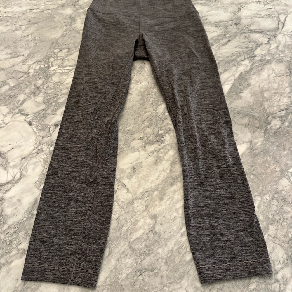 Lululemon Gray Align 25” leggings size 2